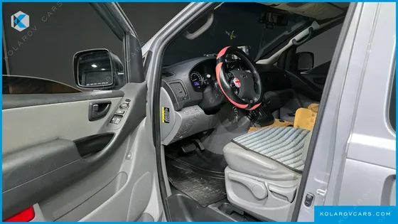 HYUNDAI STAREX CAMPING CAR