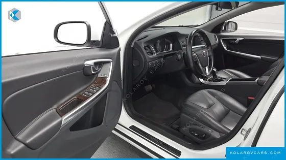 VOLVO S60 D3