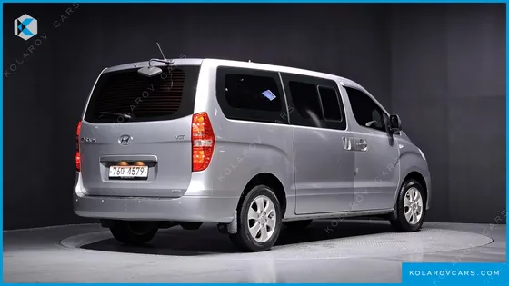 HYUNDAI STAREX 4WD 11-SEATER WAGON