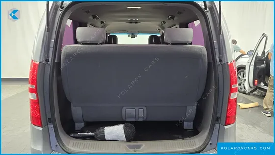 HYUNDAI STAREX 4WD 11-SEATER WAGON