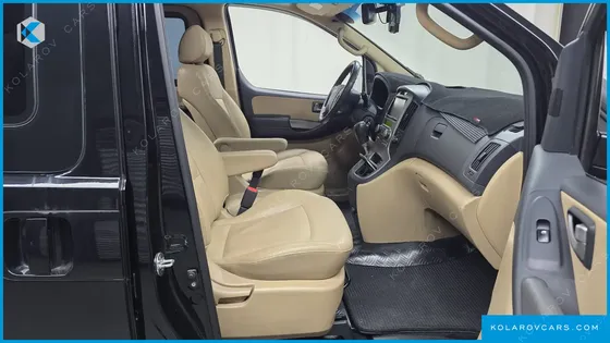 HYUNDAI STAREX 11-SEATER WAGON HVX