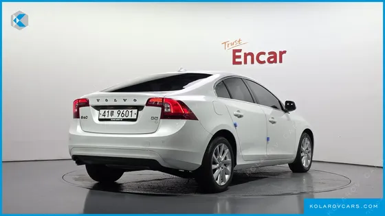 VOLVO S60 D2