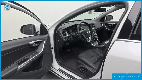 VOLVO S60 D2