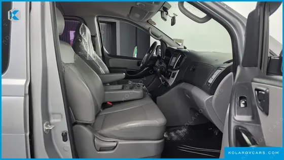 HYUNDAI STAREX 12-SEATER WAGON