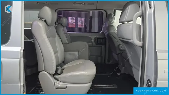 HYUNDAI STAREX 12-SEATER WAGON