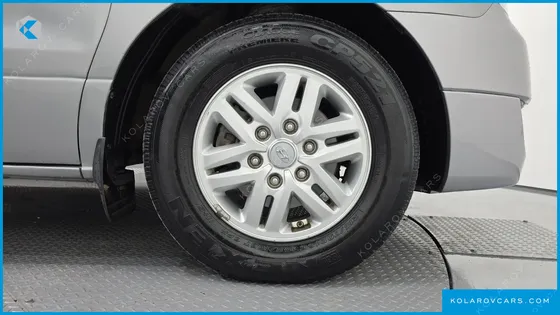 HYUNDAI STAREX 12-SEATER WAGON