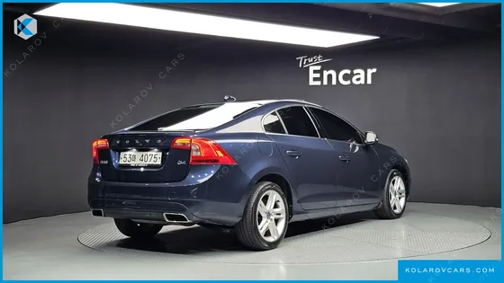 VOLVO S60 D4