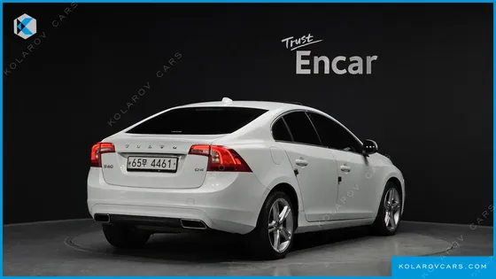 VOLVO S60 D4