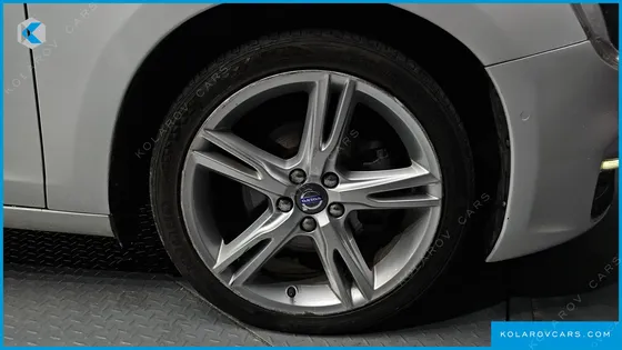 VOLVO S60 D4