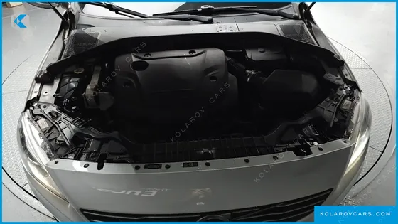 VOLVO S60 D4