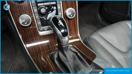 VOLVO S60 D4