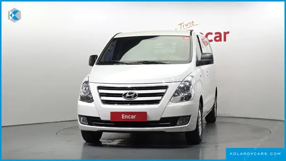 HYUNDAI STAREX 3-SEATER VAN