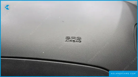 HYUNDAI STAREX 3-SEATER VAN