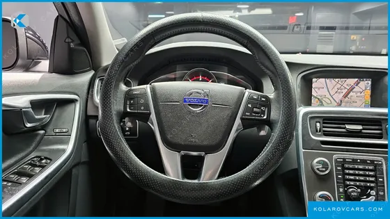 VOLVO S60 D2