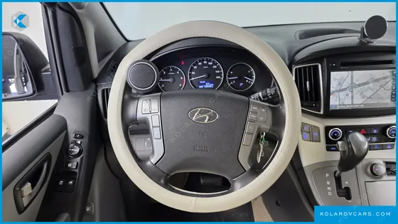 HYUNDAI STAREX 4WD CAMPING CAR