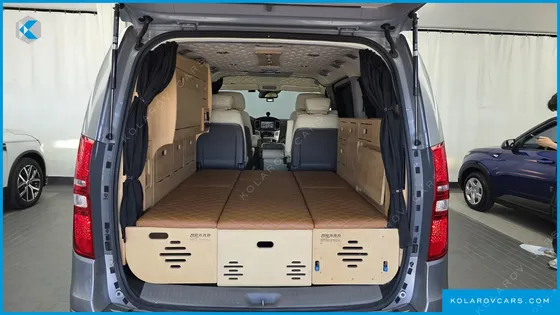 HYUNDAI STAREX 4WD CAMPING CAR