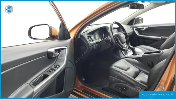 VOLVO S60 D2