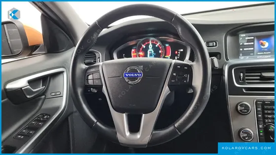 VOLVO S60 D2