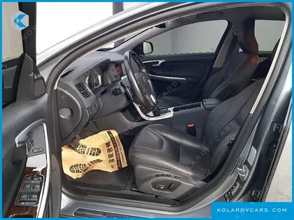 VOLVO S60 D4
