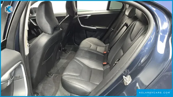 VOLVO S60 D2