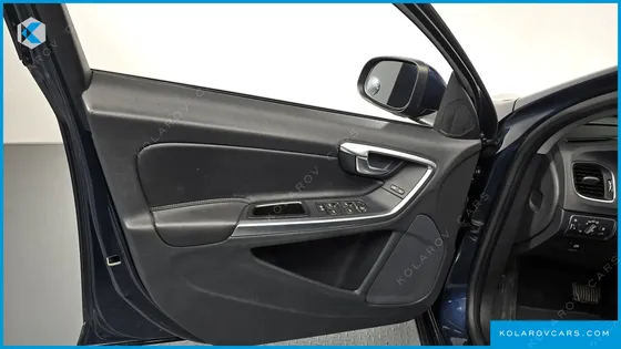 VOLVO S60 D2