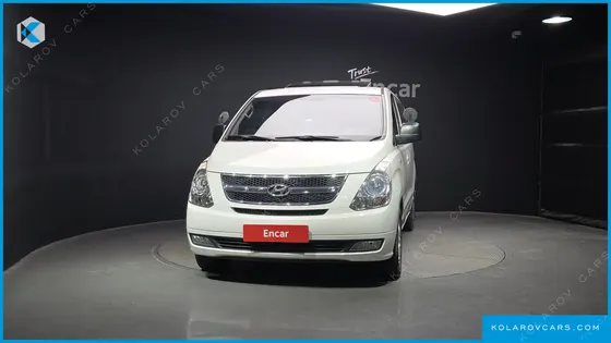 HYUNDAI STAREX 12-SEATER WAGON