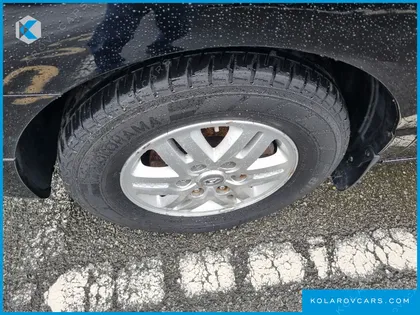 HYUNDAI STAREX 11-SEATER WAGON