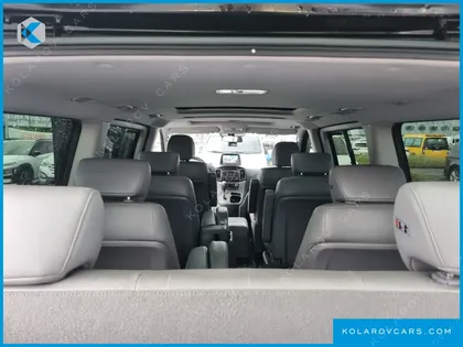 HYUNDAI STAREX 11-SEATER WAGON