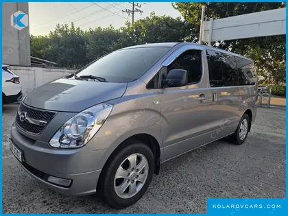 HYUNDAI STAREX 4WD 12-SEATER WAGON
