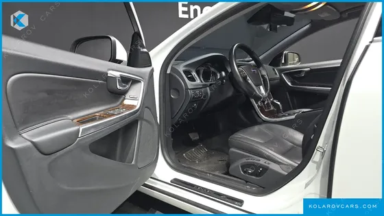 VOLVO S60 D3