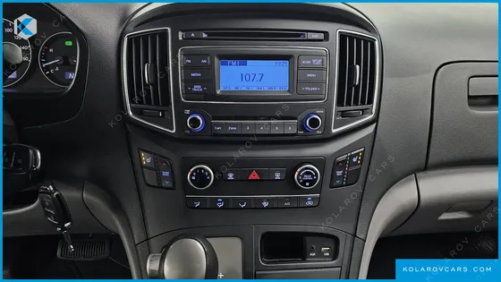 HYUNDAI STAREX 12-SEATER WAGON