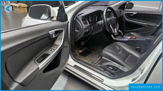 VOLVO S60 D2