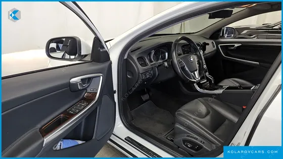 VOLVO S60 D3
