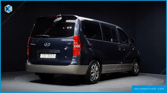 HYUNDAI STAREX 11-SEATER WAGON