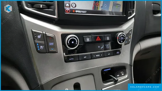 HYUNDAI STAREX 12-SEATER WAGON
