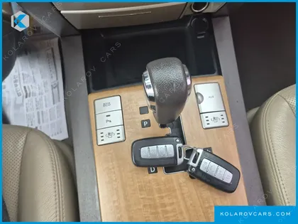 KIA MOHAVE 4WD KV 300