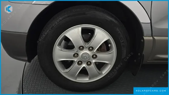 HYUNDAI STAREX 11-SEATER WAGON HVX