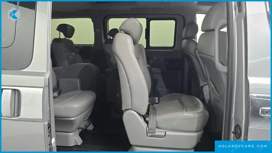 HYUNDAI STAREX 11-SEATER WAGON HVX