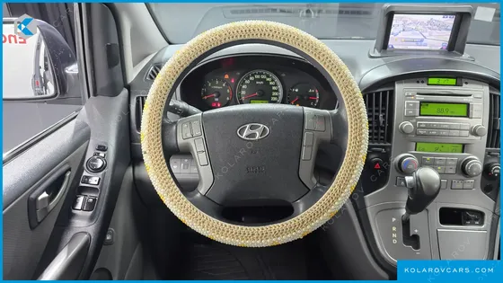 HYUNDAI STAREX 11-SEATER WAGON HVX
