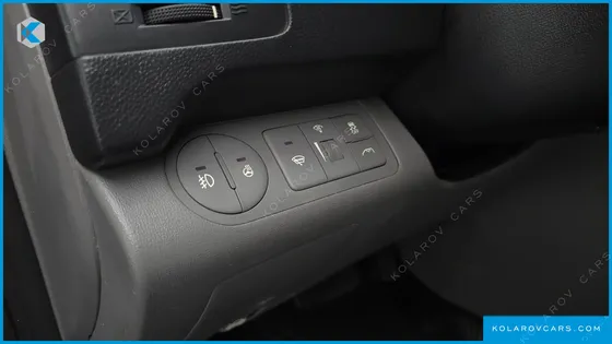 HYUNDAI STAREX 11-SEATER WAGON HVX
