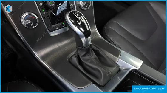 VOLVO S60 D3