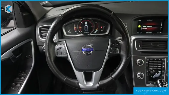 VOLVO S60 D3
