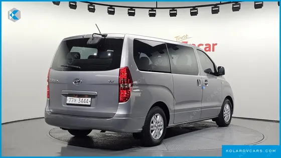 HYUNDAI STAREX 12-SEATER WAGON