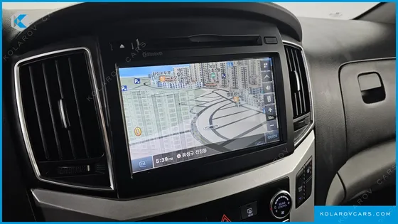 HYUNDAI STAREX 12-SEATER WAGON