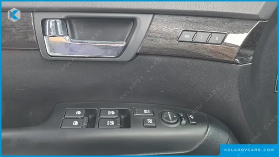 KIA MOHAVE 4WD KV 300