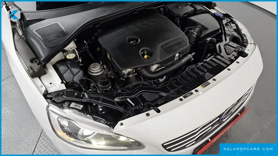 VOLVO S60 D2