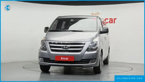 HYUNDAI STAREX 12-SEATER WAGON