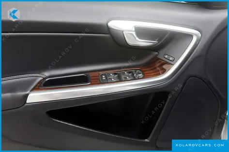 VOLVO S60 D3
