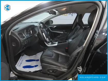 VOLVO S60 D2