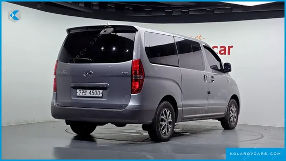 HYUNDAI STAREX 4WD 11-SEATER WAGON
